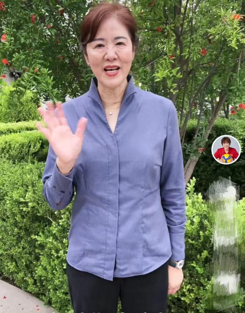 说罢，抓住他的右手食指，再次用力掰断。